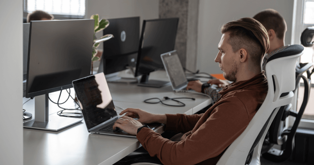 Making the right choice: 12 things to know about prebuilt and custom eCommerce platforms